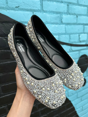 Helena Flat Black Pearl