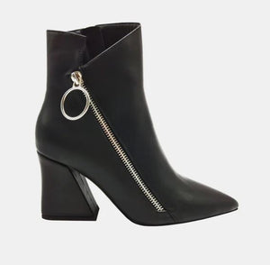 Classic Black