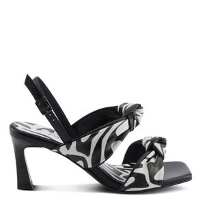 Azura by Spring Step Knotted Black