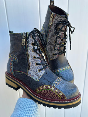 L'Artiste by Spring Step Rugup Slate Multi
