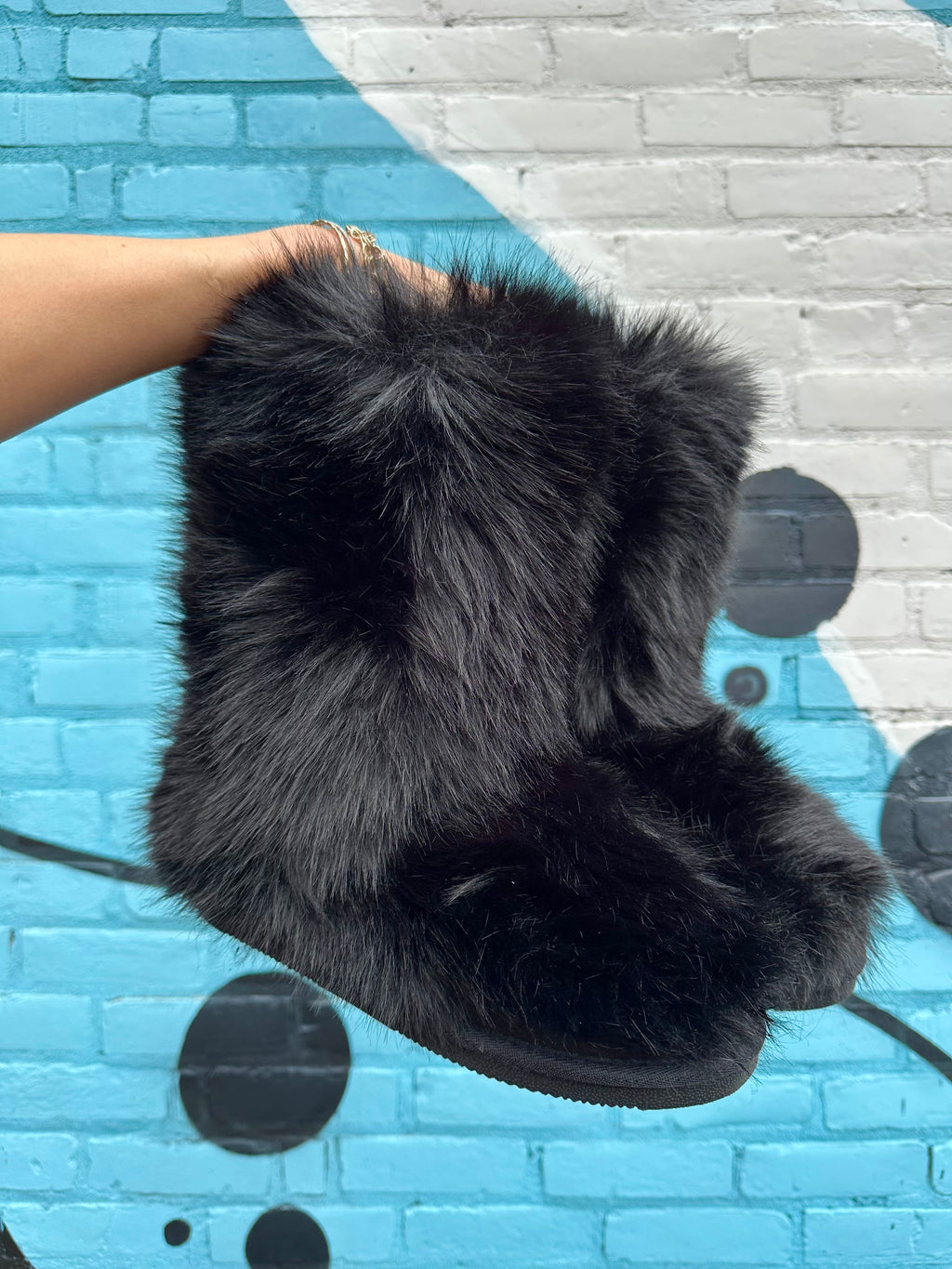 Iceburg Black