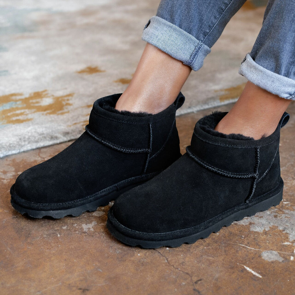 Bearpaw Shorty Black Waterproof