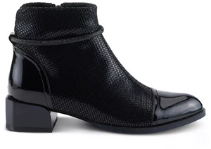 Azura by Spring Step Shelbi Black Patent