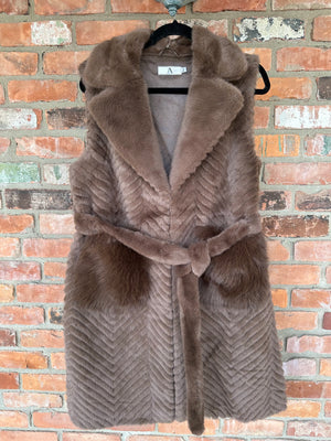 Raven Vest Coffee One Size