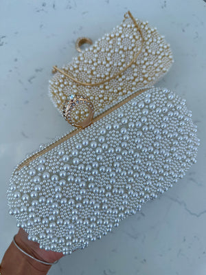 Jenni Clutch White Pearl
