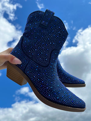 Luna Navy