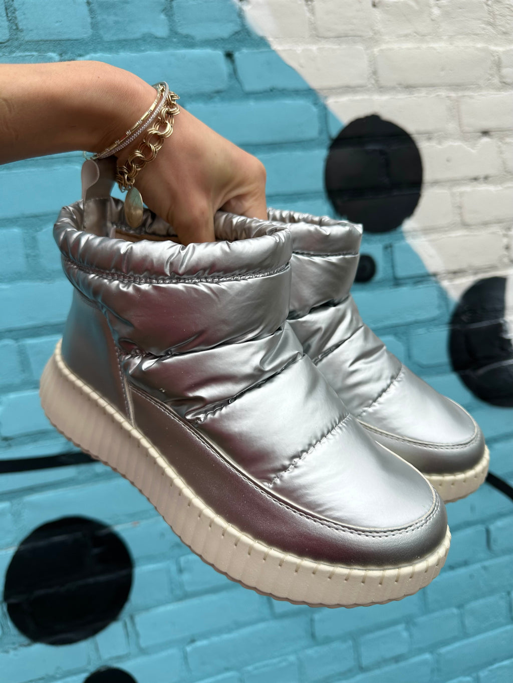 Patrizia by Spring Step Bestinsnow Silver