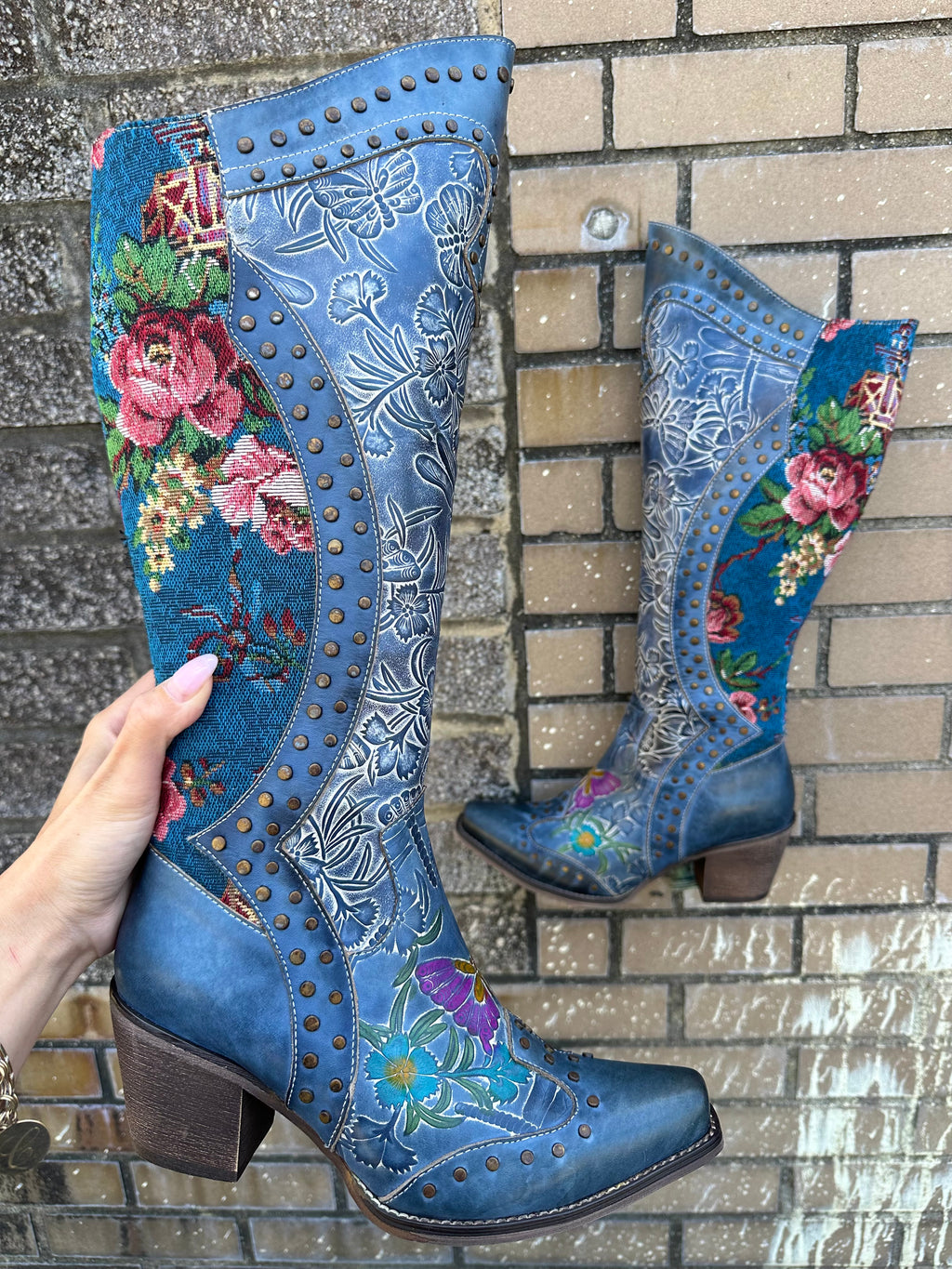 L'Artiste by Spring Step Mallore Blue