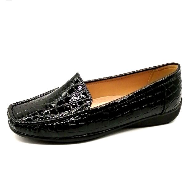 Hazel 7 Black