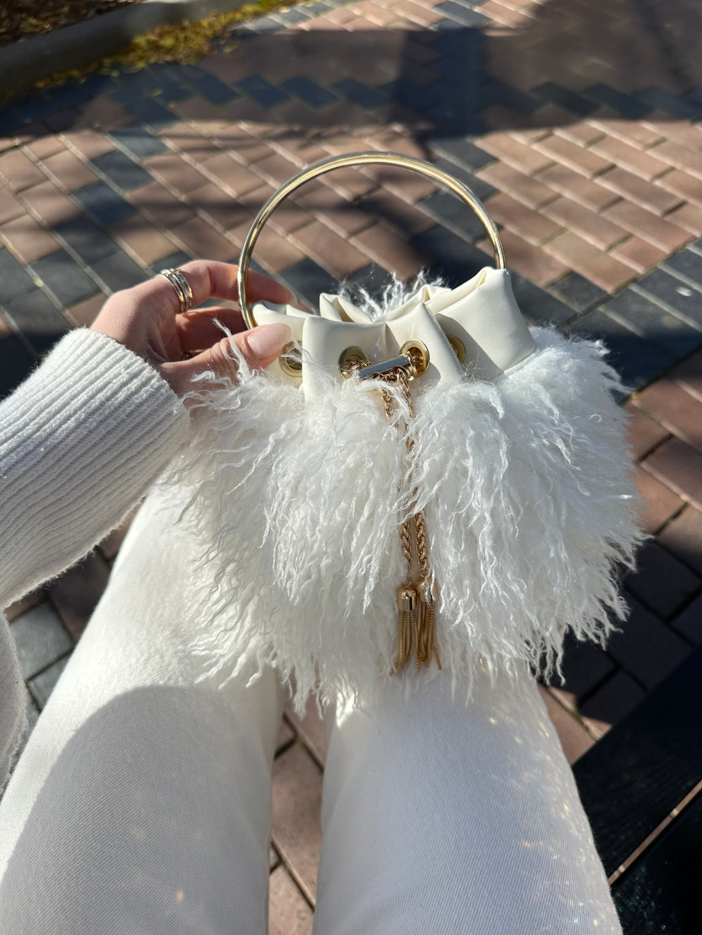 Fluffy Bag White
