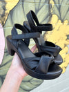 Patrizia by Spring Step Scasnee Black