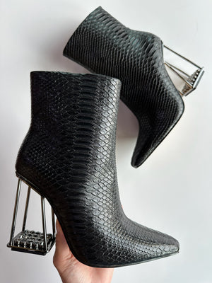 Ashley Kahen Glam Black