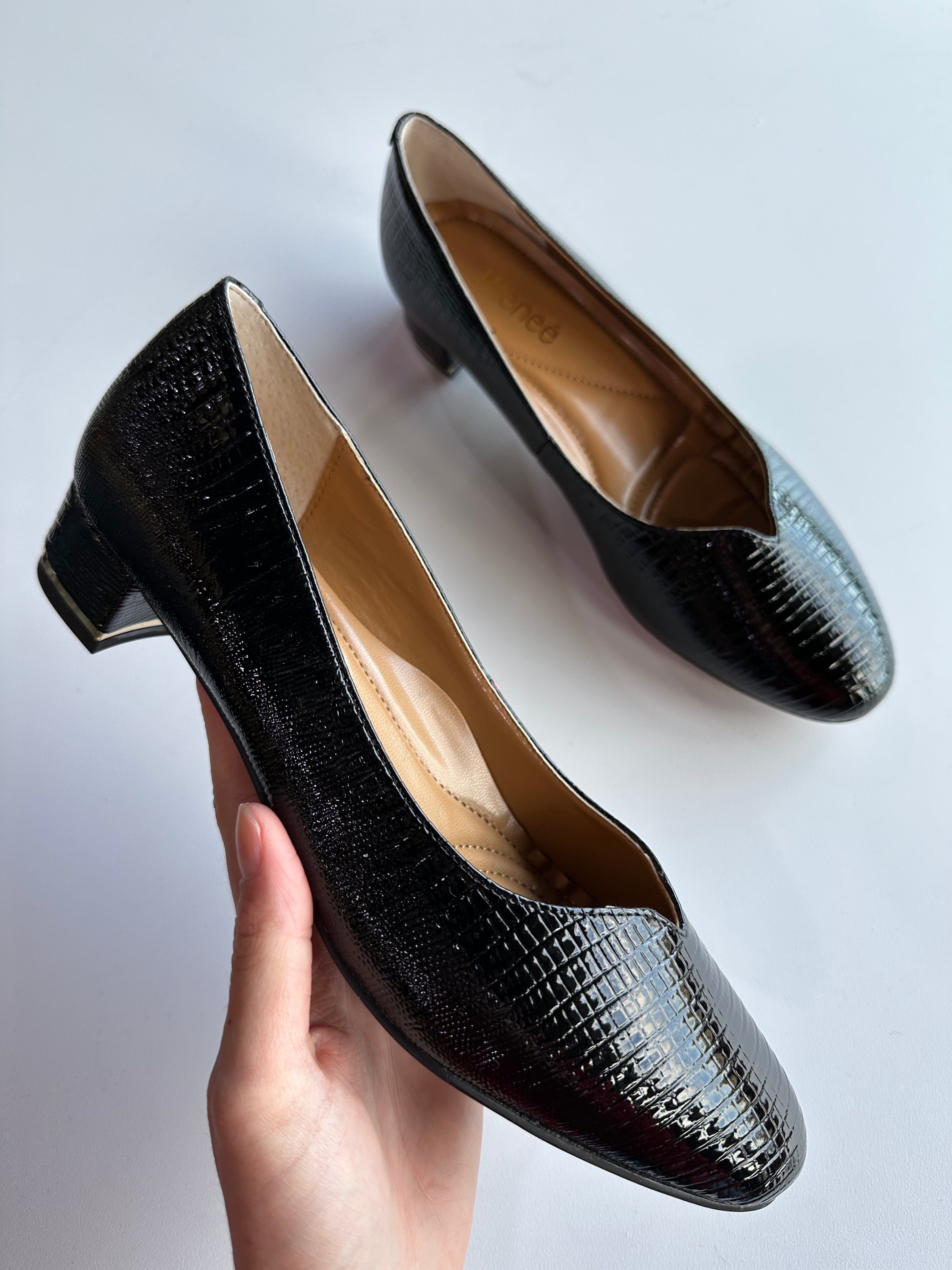 J. Renee Bambalina Black Lizard