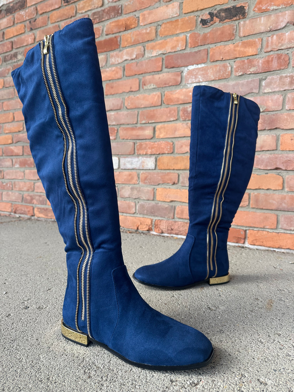 Ninety Union Majestic Navy