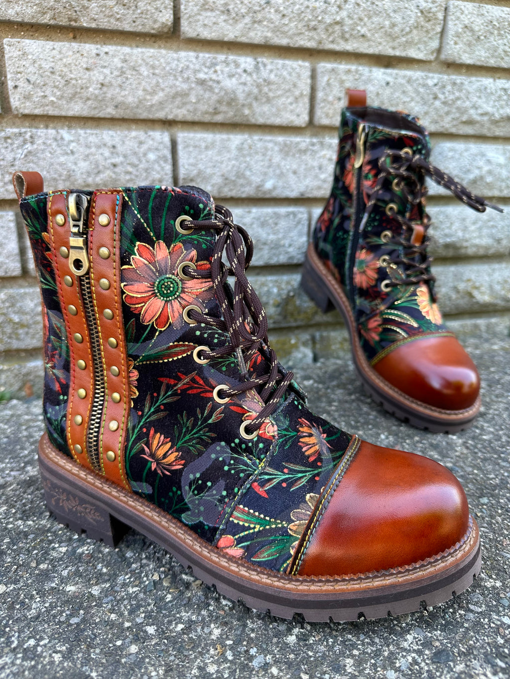 L'Artiste by Spring Step Cordea Camel Multi