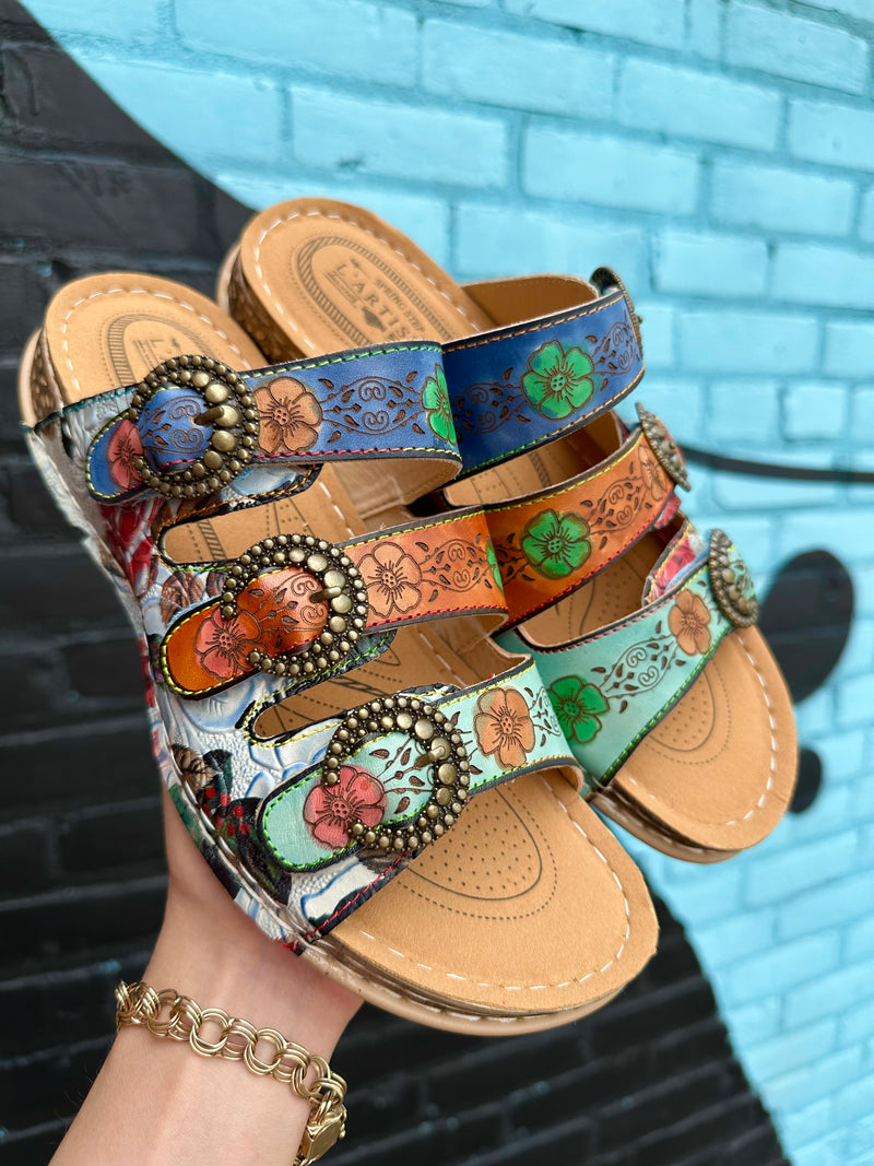 L'Artiste by Spring Step Cruzer Multi – Village Shoe Inn
