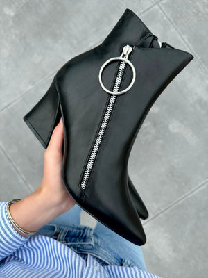 Classic Black