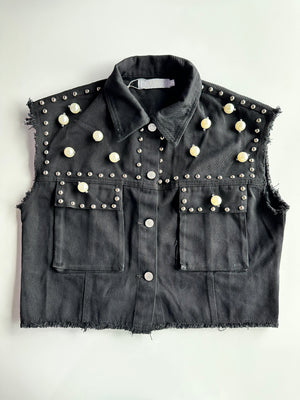 Nora Pearl Vest Black