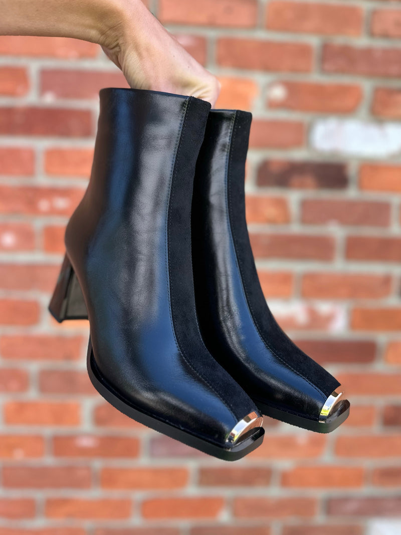 Tempo Black