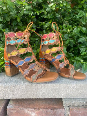 L'Artiste by Spring Step Artdeco Camel Multi