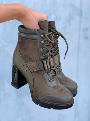 Aria Olive