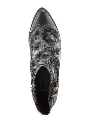 L'Artiste by Spring Step Countrypop Black