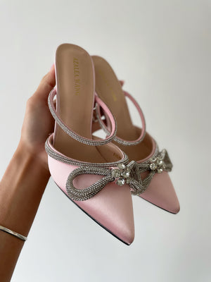Evie Pink