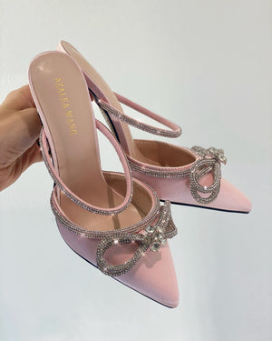 Evie Pink