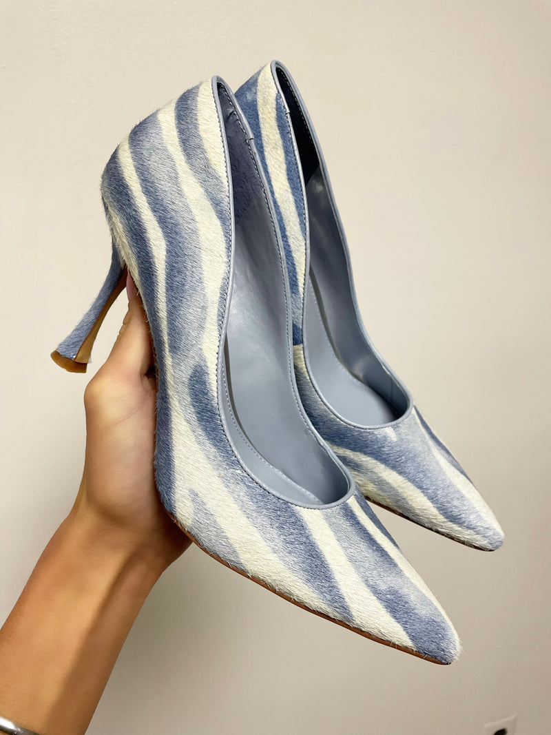 Vince Camuto Cadie Blue Zebra