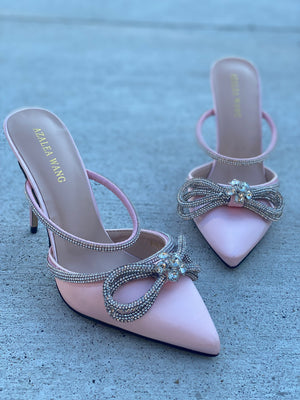 Evie Pink