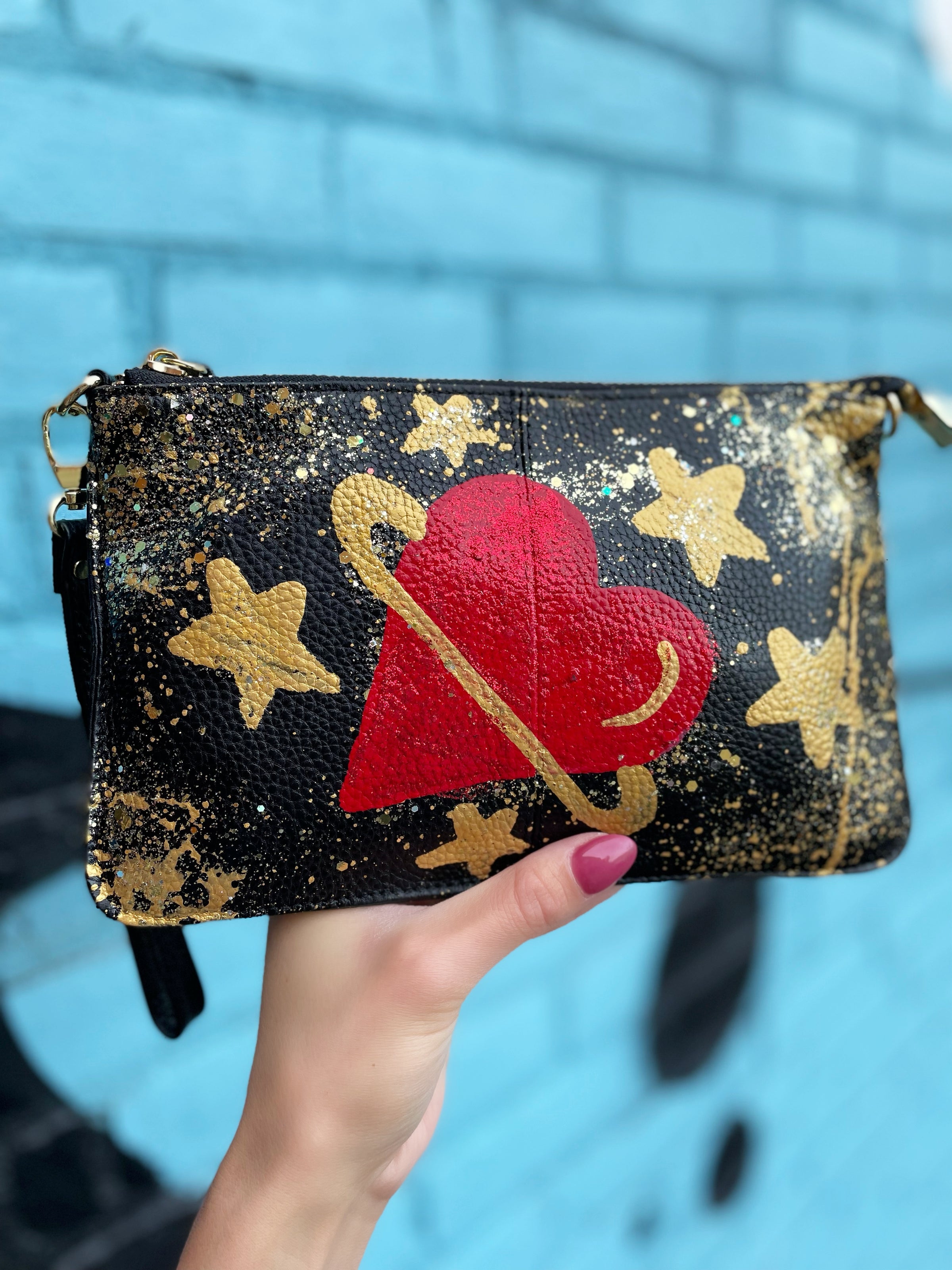 Lv Pattern Heart Bag