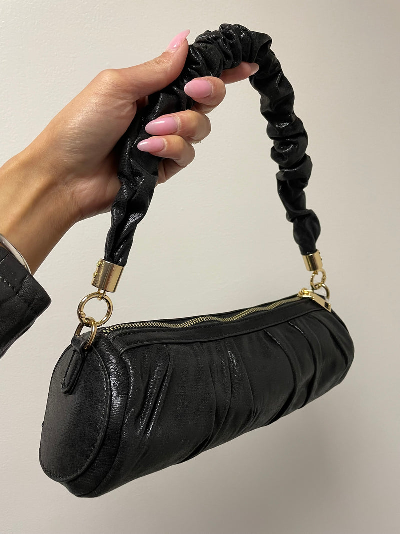 lux chain shoulder bag