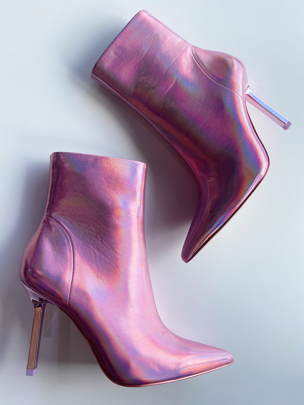 Steve Madden Elysia Pink Iridescent