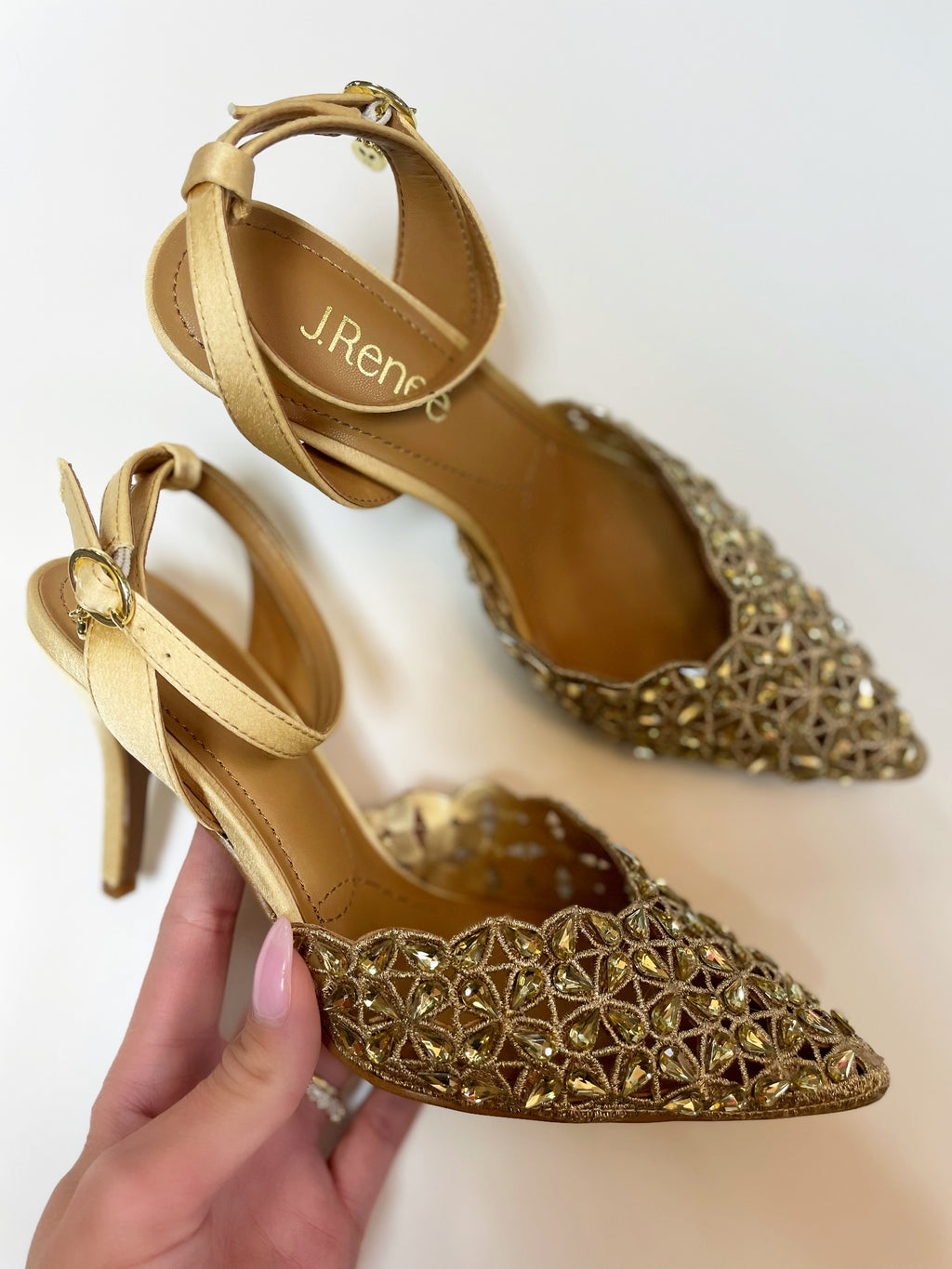 J. Renee Kamilo Beige Satin